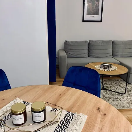 Project Comfort Apartament Bohaterow 12/7 - Bialoleka *